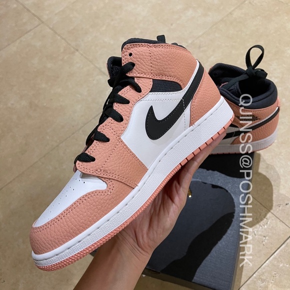 Air Jordan 1 Mid GS Pink Quartz 7Y/W8.5 - Picture 6 of 8